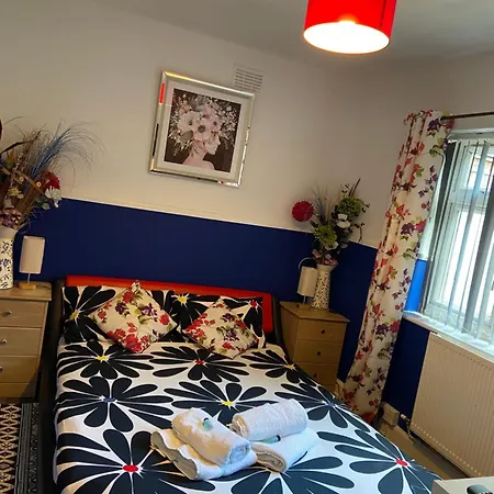Bright Cozy Rooms In Meliden Exterior photo